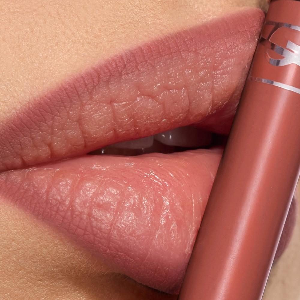 YSL LOVENUDE KISS SHAPER (DELINEADOR DE LABIOS)